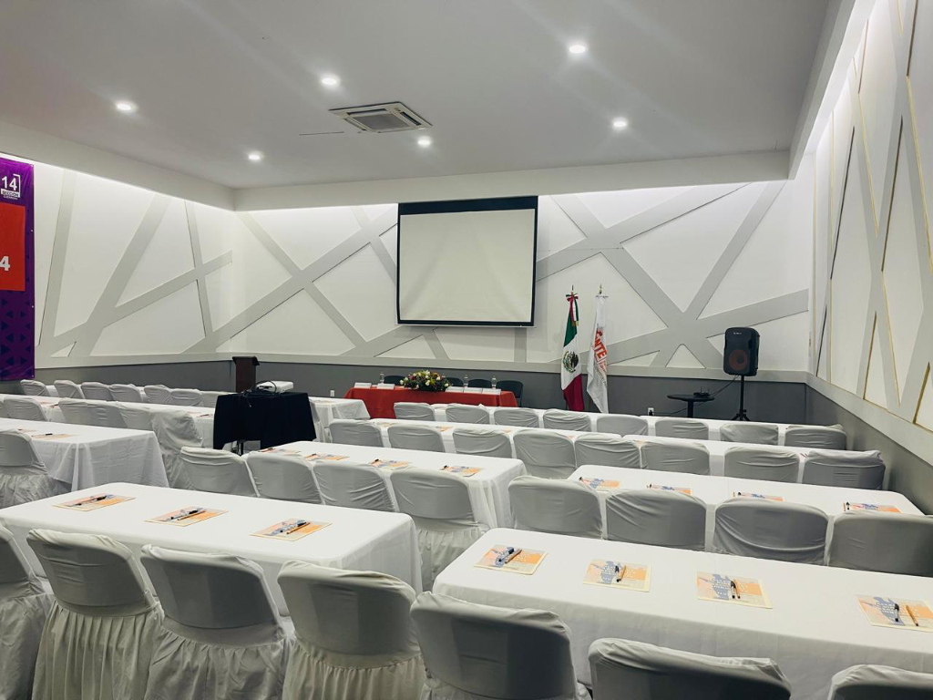 Salón Mirage