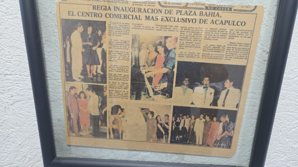 Periódico inauguración Plaza Bahía 1988