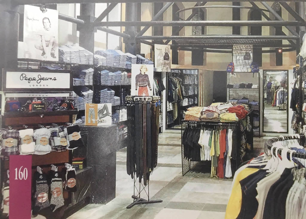 Plaza Bahía fachada original 1988