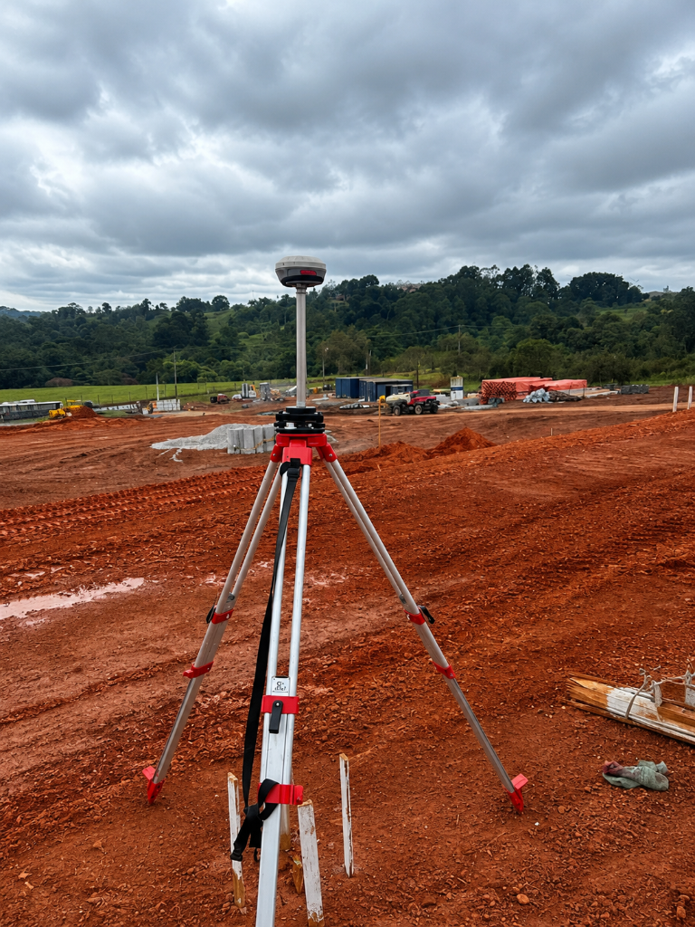 Obras e Campo