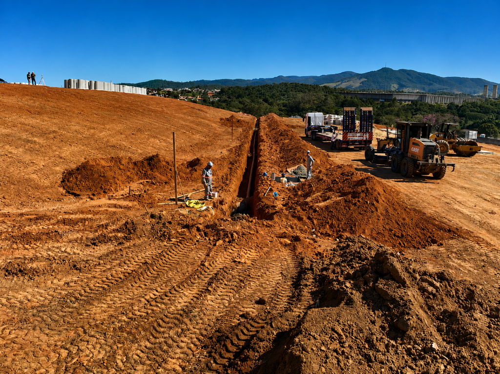 Obras e Campo