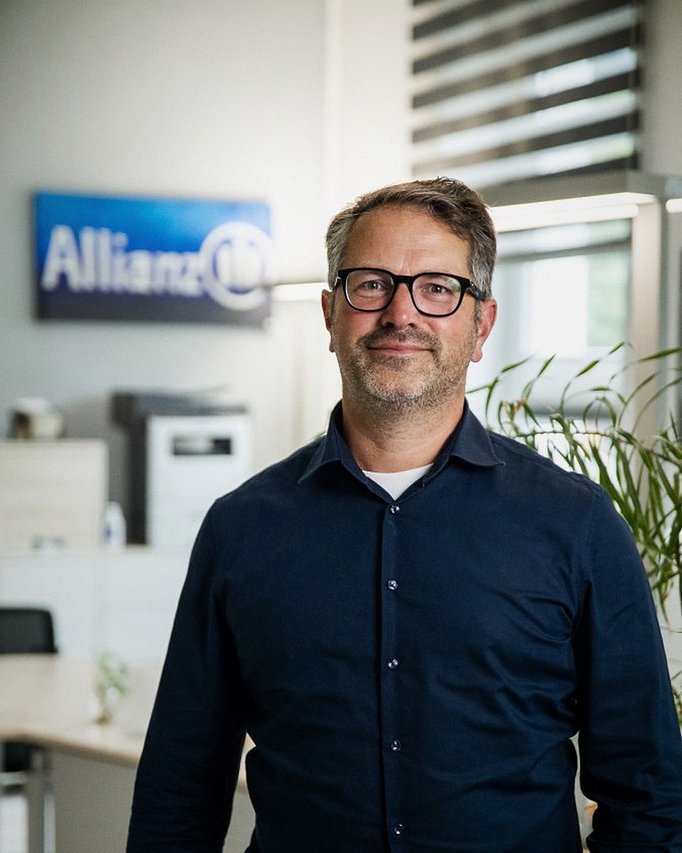 Finanz- und Versicherungsberater, Allianz Firmenfachagentur