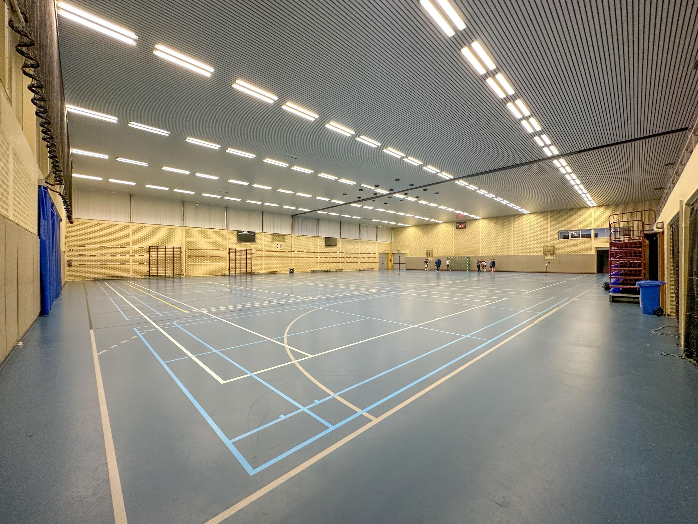 Sportcentrum De Krekel: sporthal Izegem