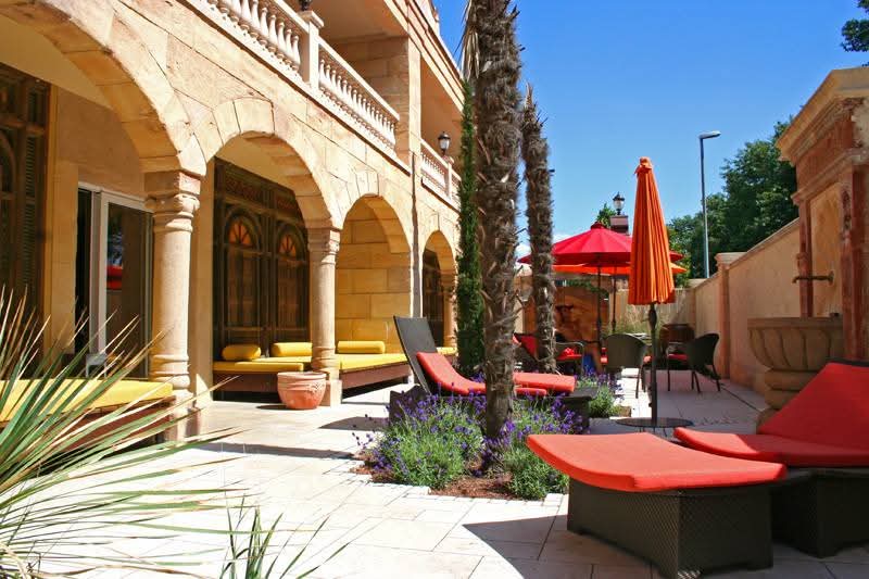 Terrasse & Lounge