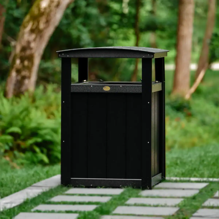 LuxCraft Poly Trash Can Enclosure