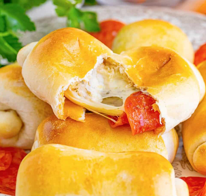 Homemade Pepperoni Rolls