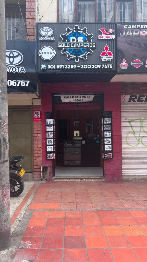 Fachada del local