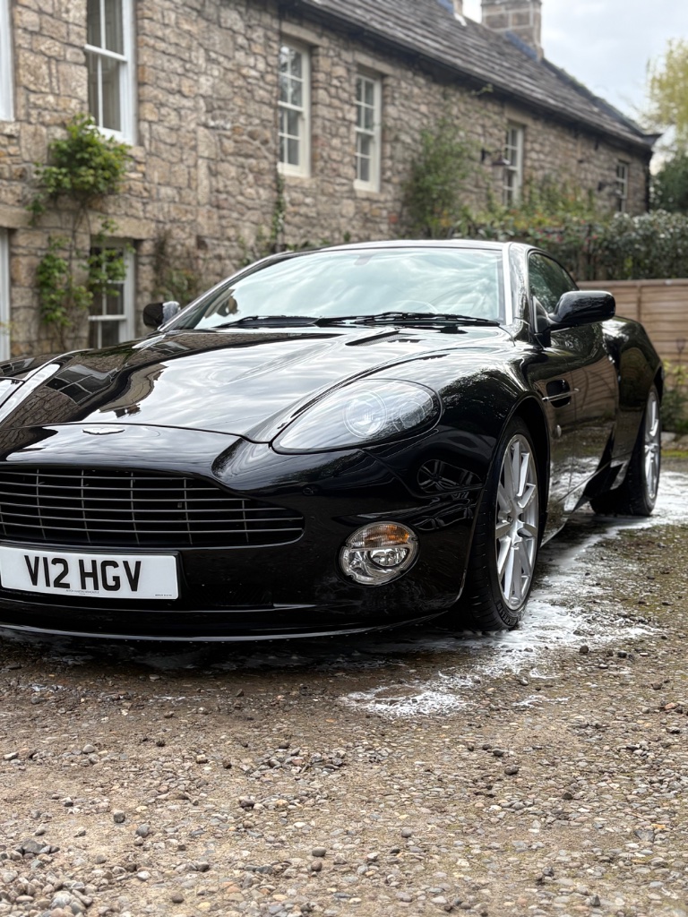 Aston Martin Vanquish S after machine polishing