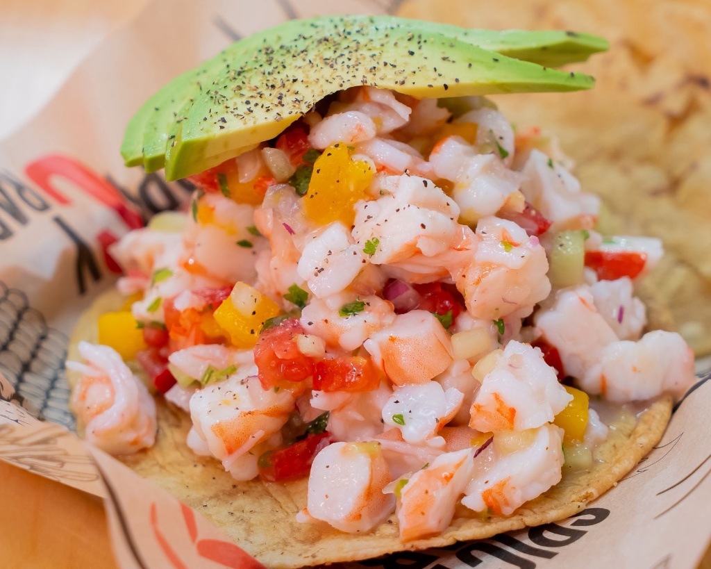 Tostada de ceviche