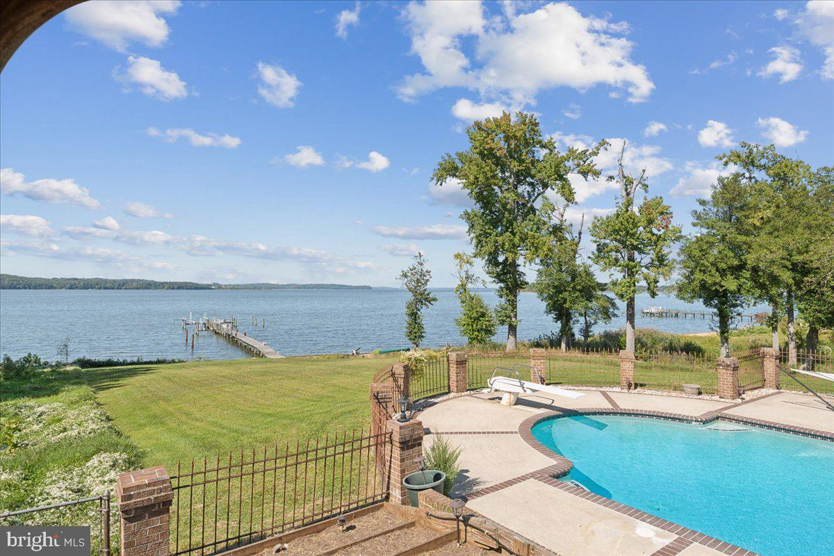 1555 Ben Doane Rd — Pool & Waterfront