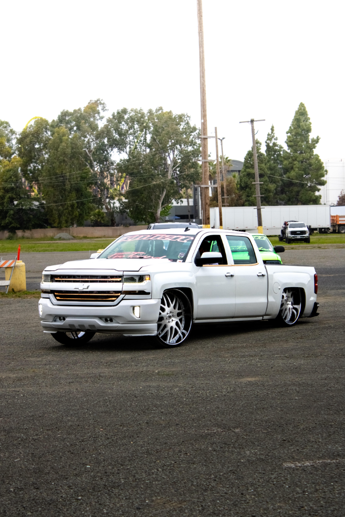 Silverado Crew Cab — automotive photography