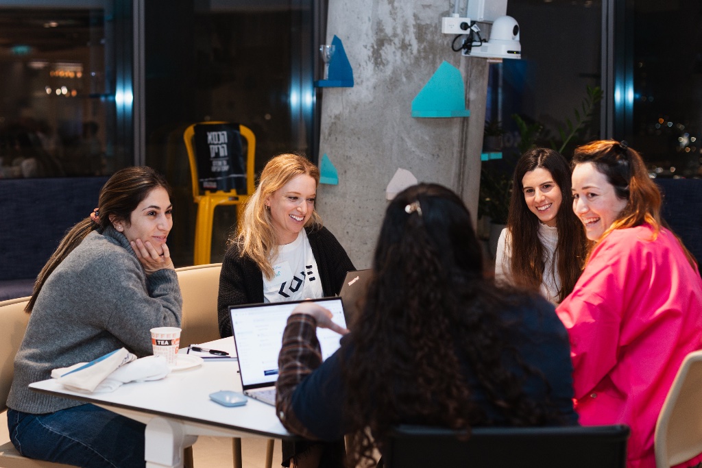 CRM Platform for Girls Coding Education
