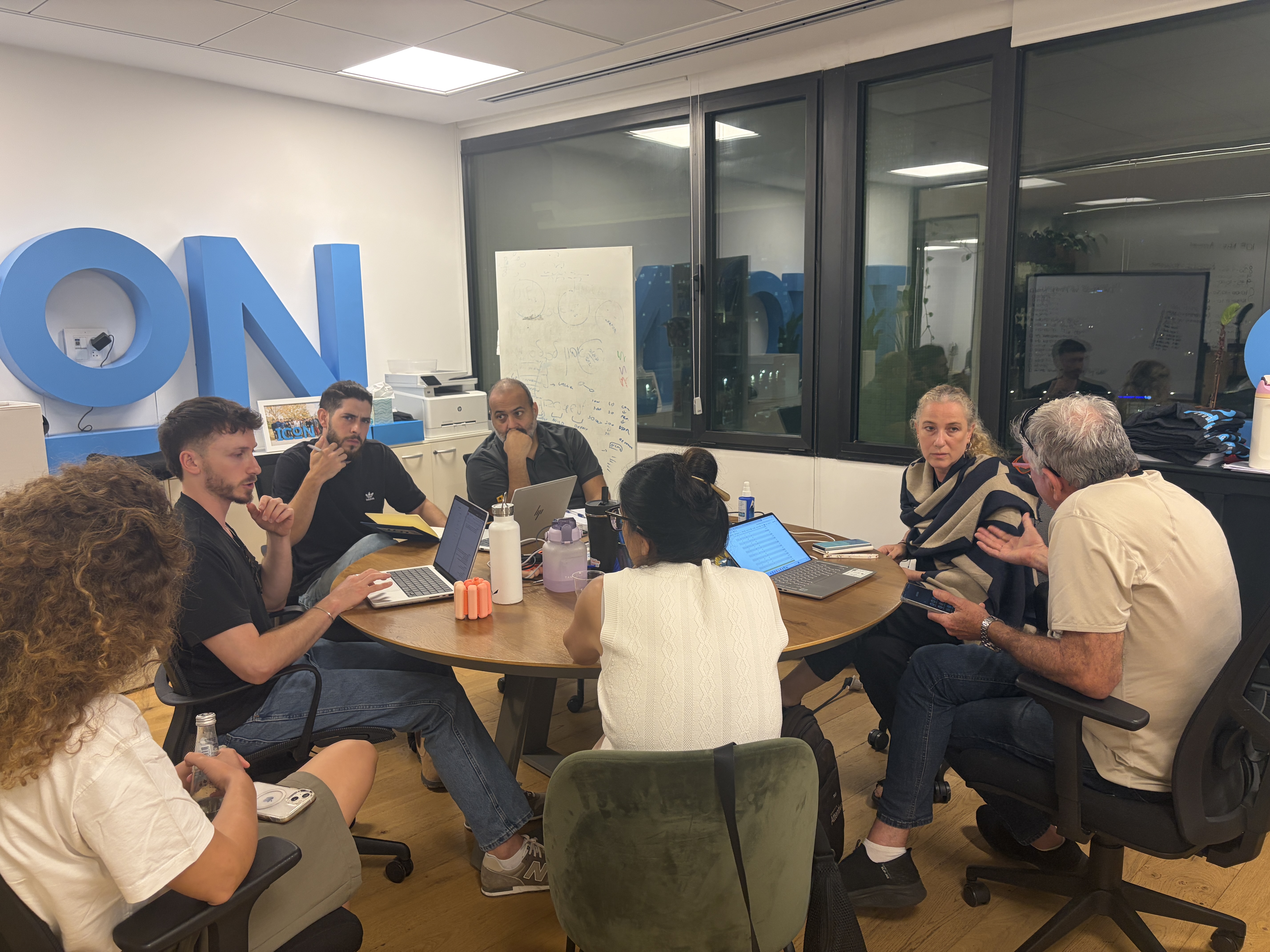 AI-Powered Conversation Analysis for Emotional Support Volunteers