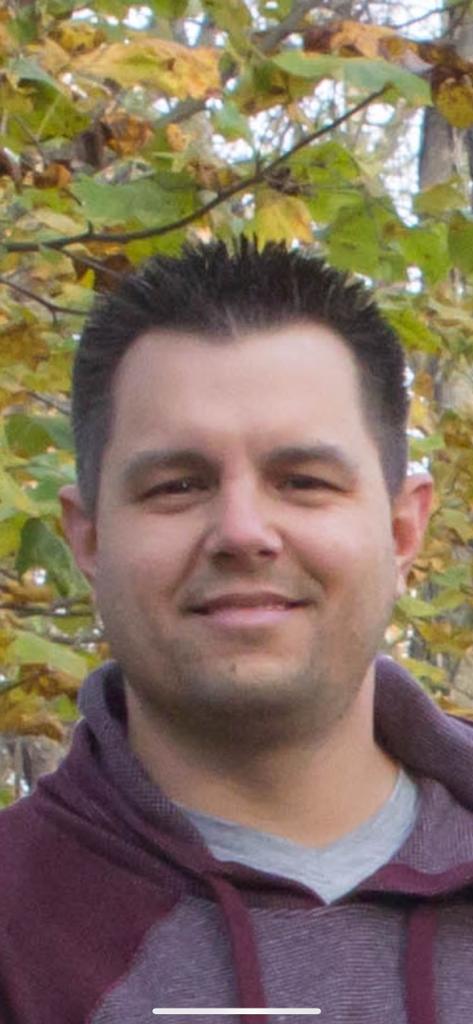 Dominic — Founder & Lead Contractor