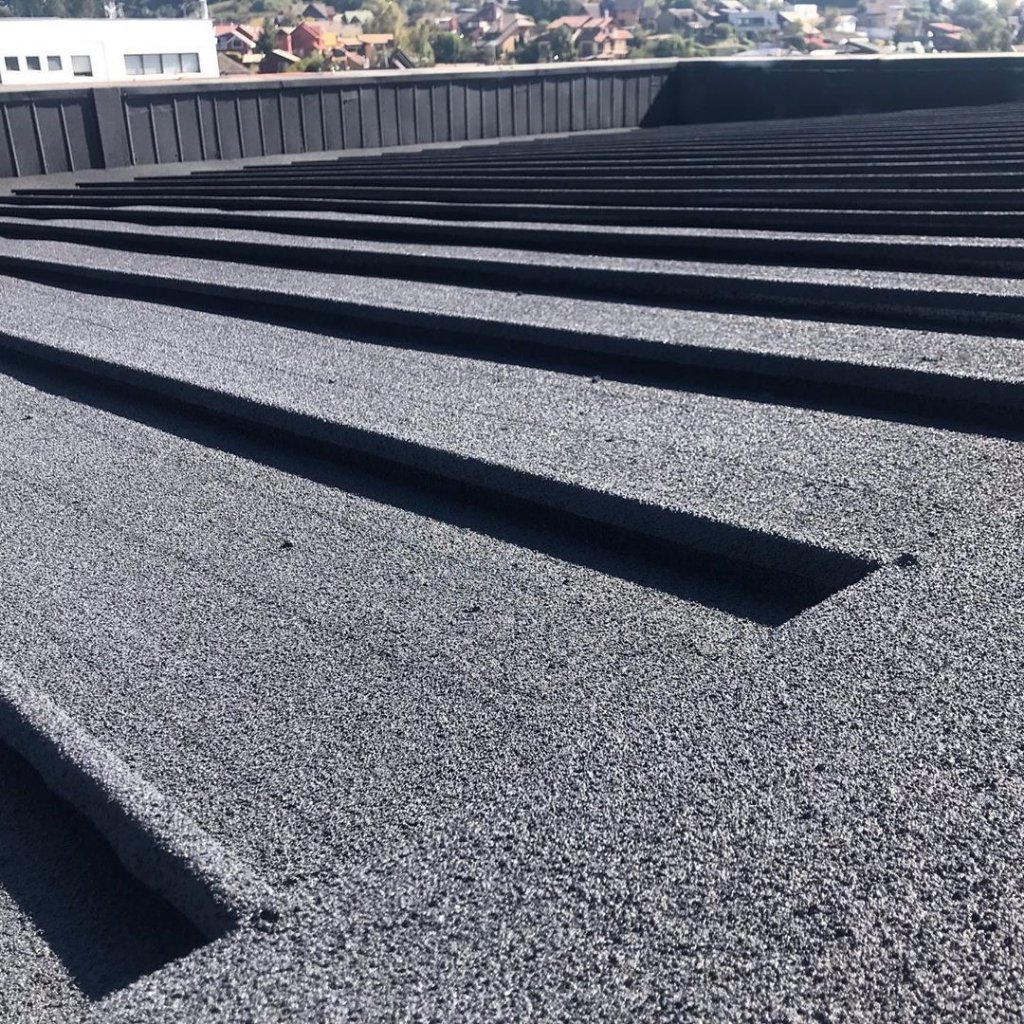 Rubber roof coating Ireland — VIPEQ MAP spray-applied waterproofing