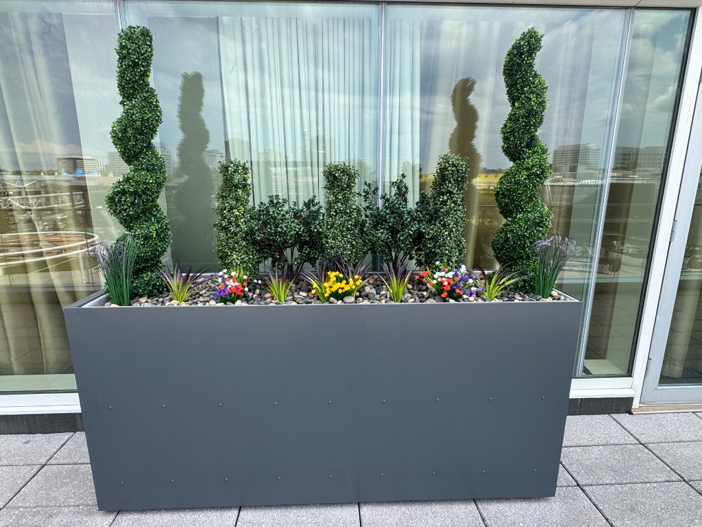 Hyatt Regency Tysons Corner — planter after