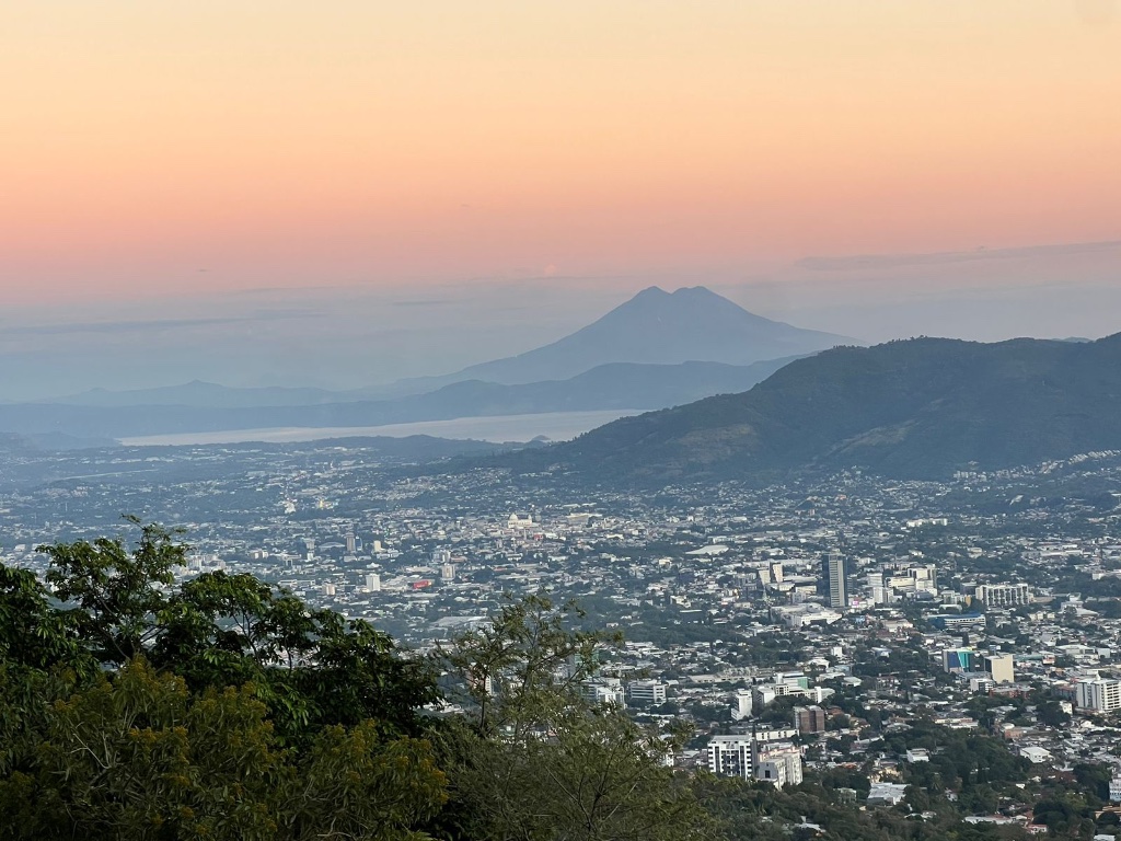 San Salvador — Golden Hour Valley