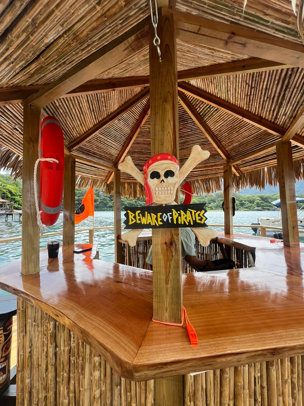 Coatepeque — Tiki Bar