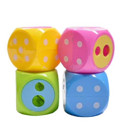מחדד בכוס 2 חורים דגם קוביה