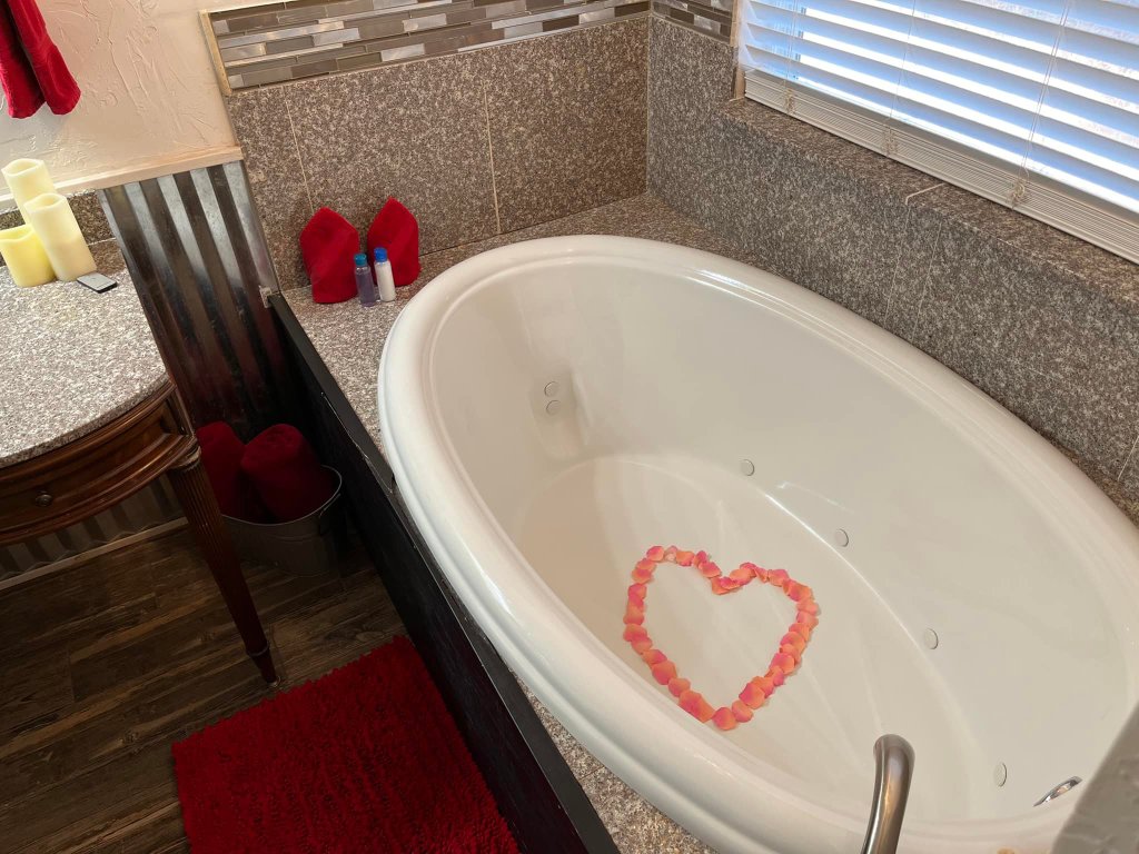 Jetted Tub