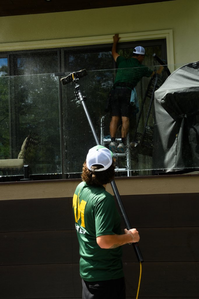Mastery window cleaning