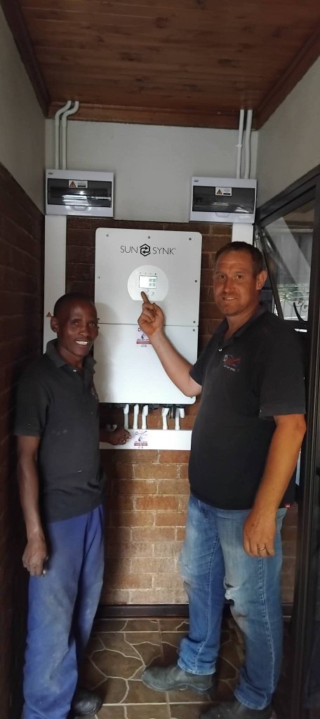 Duane team SunSynk solar inverter installation Bloemfontein