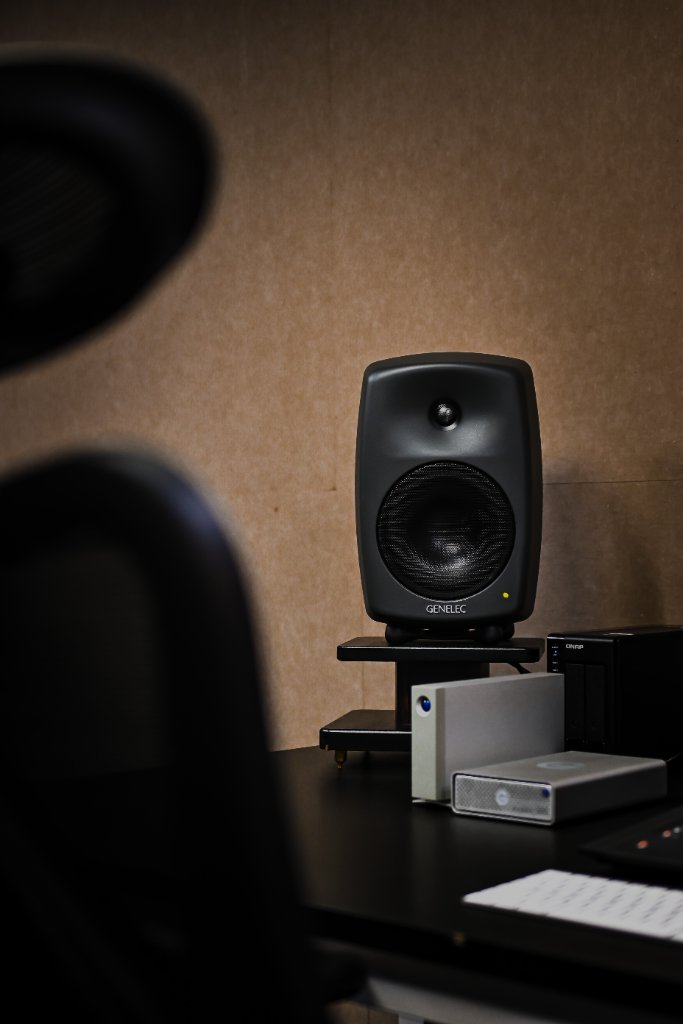 Studio 8