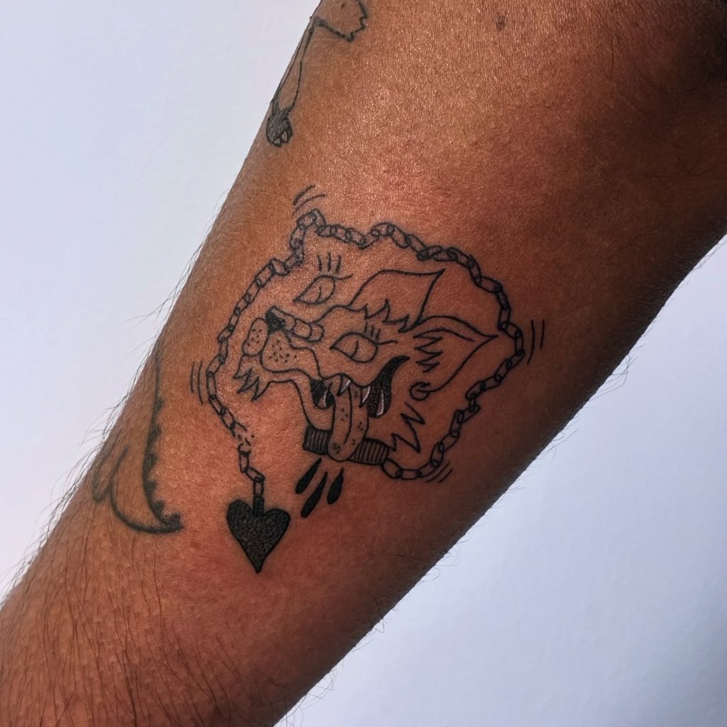 Lobo encadenado
