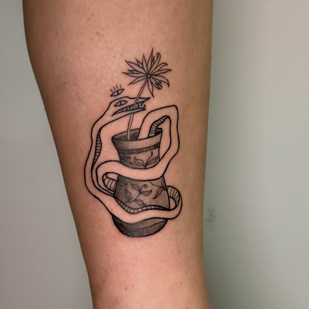 Maceta y serpiente