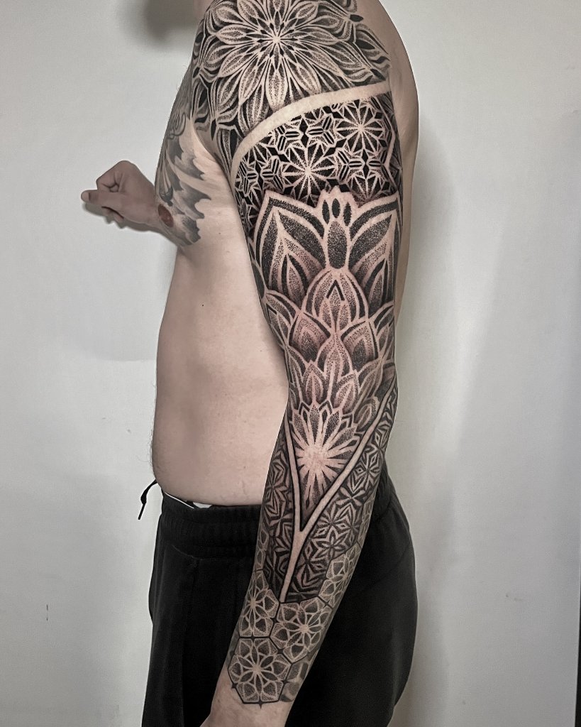Sleeve geométrico completo