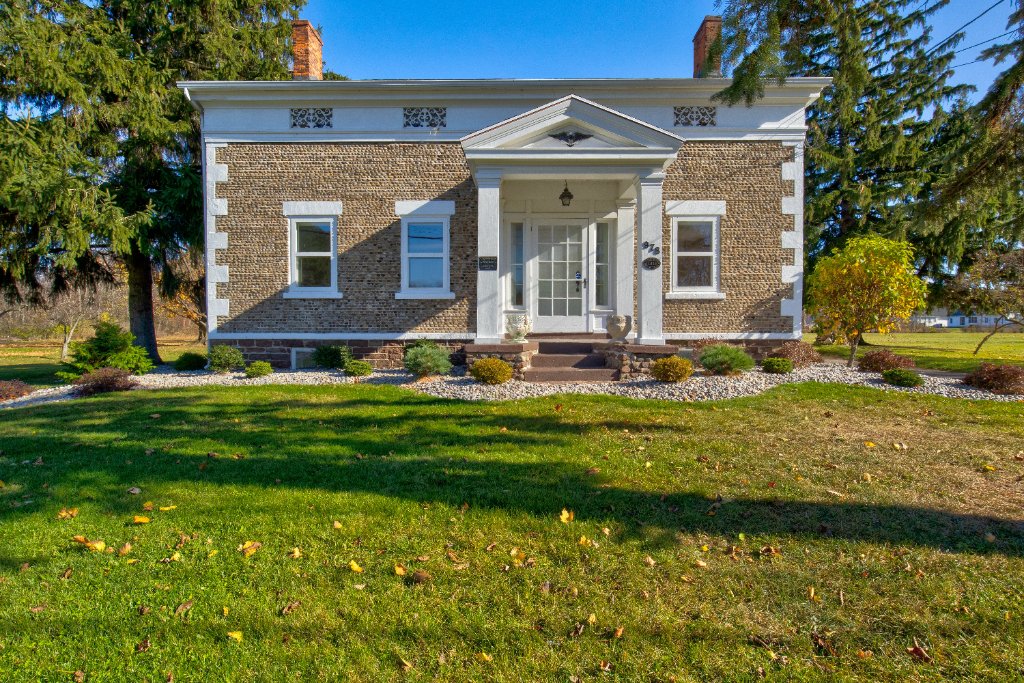 Upstate Roots Estate