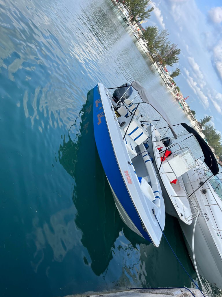 21' Paramount