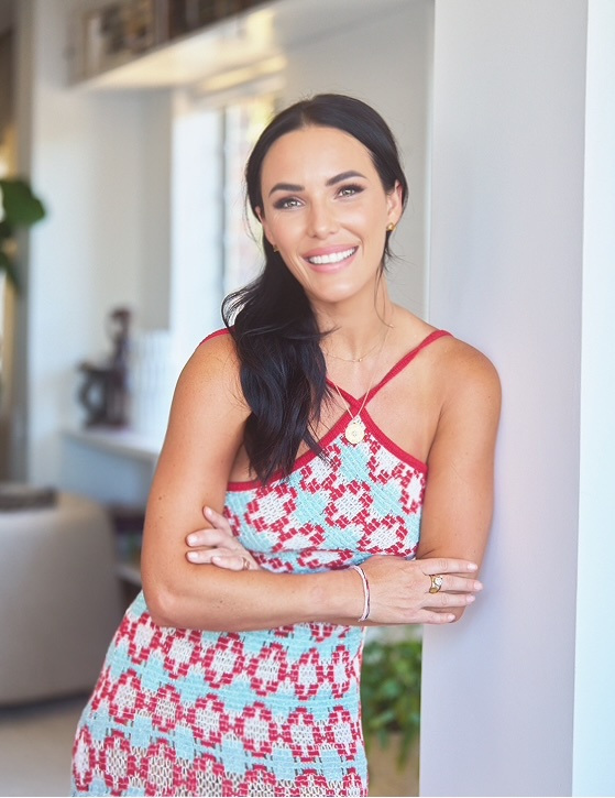 Laura consulting