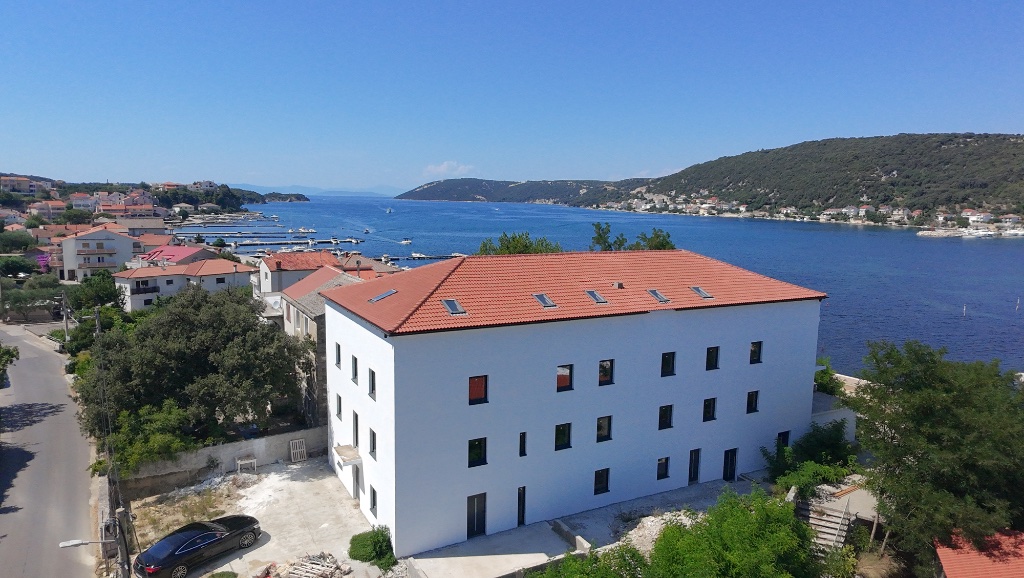 Rab — Supetarska Draga Villa / Hotel / Apartmani