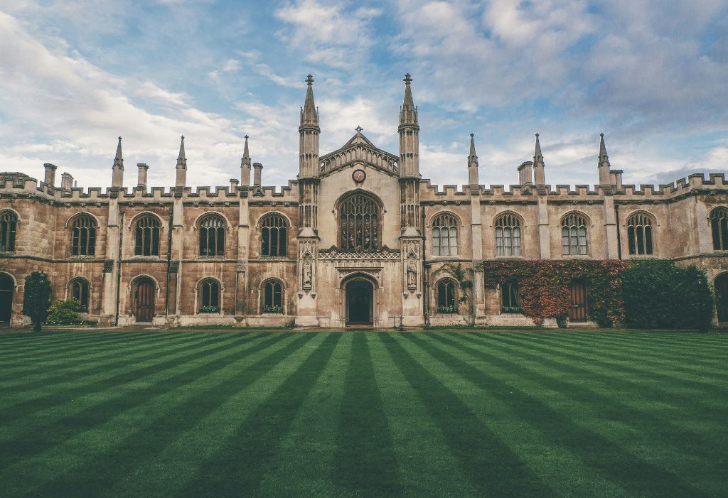 Traditional university architecture