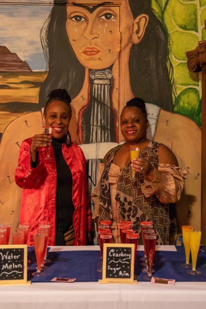 Mimosa Bar