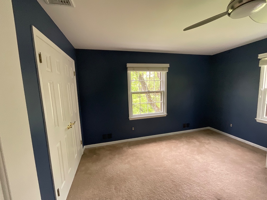 Bay window exterior painting and trim