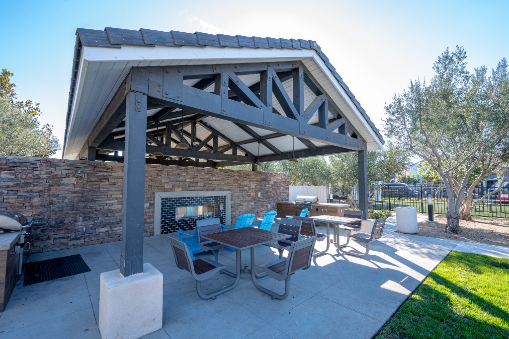 Outdoor Pavilion & BBQ