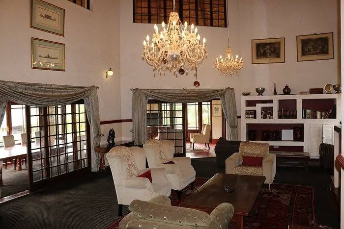 Imba Matombo lounge