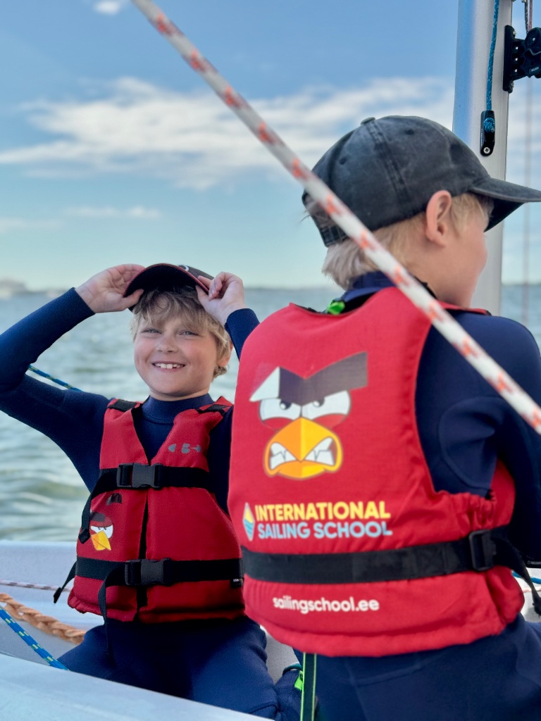 How sailing builds self-confidence in children
