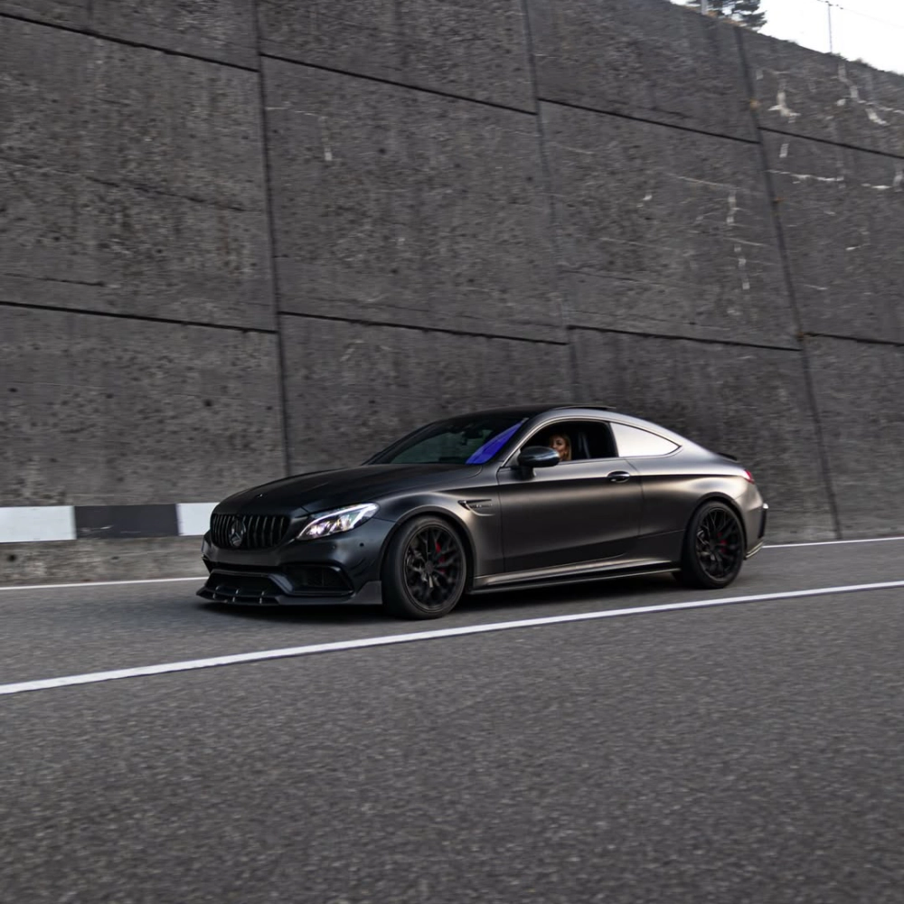 Satin Black · Mercedes C63