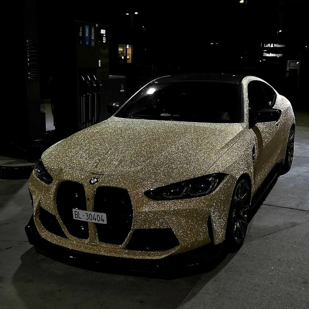 Gold Ore Glitter · BMW M4