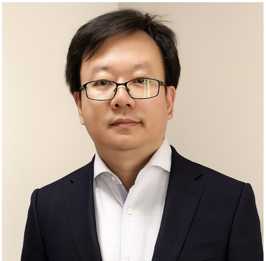 Mr. Shuo Harry Wang — Regulated Canadian Immigration Consultant (RCIC License No. R514372), CICC-authorized