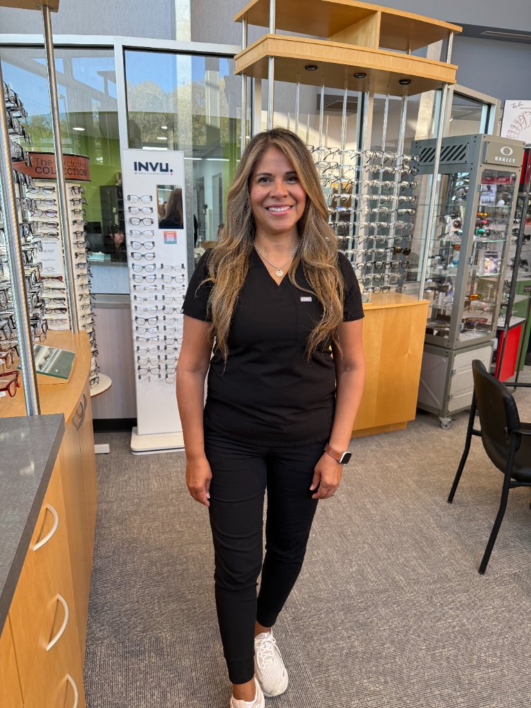 Optical dispensary
