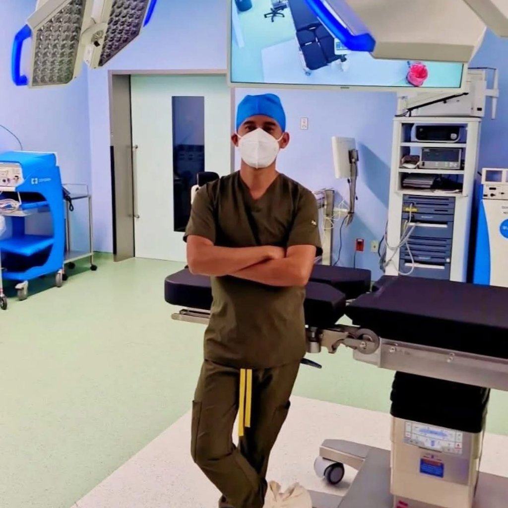 Dr. Carmona