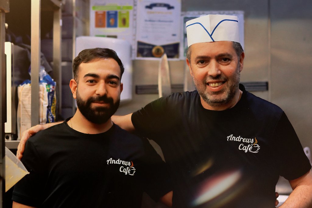 Andrews Café team
