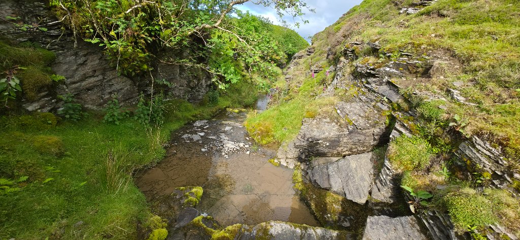 Secret gully near Water-Break-Its-Neck