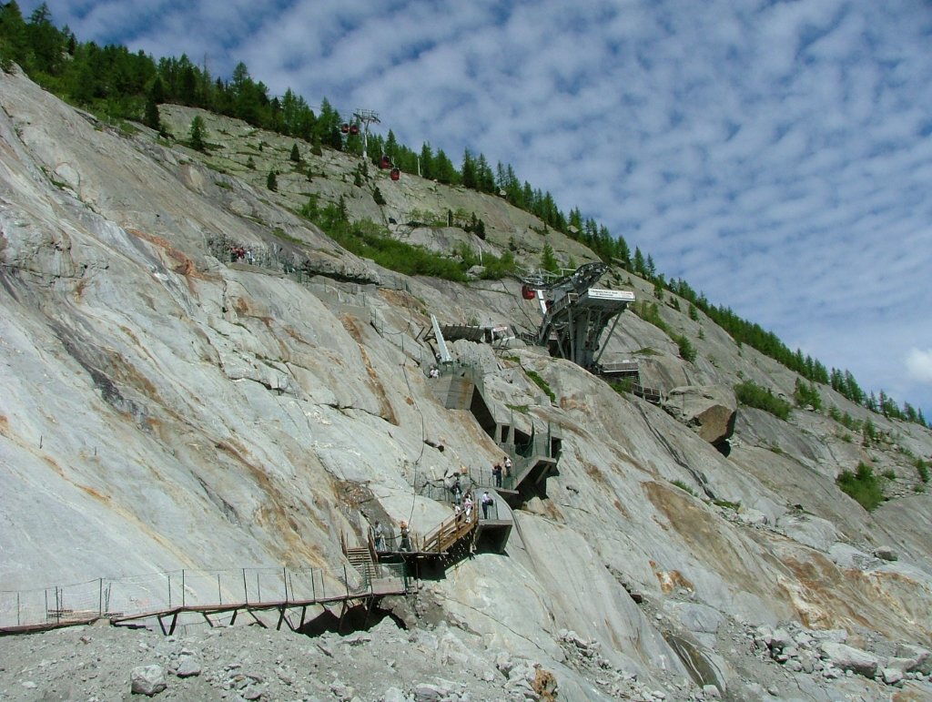 Mer de Glace 2004 — glacier surface