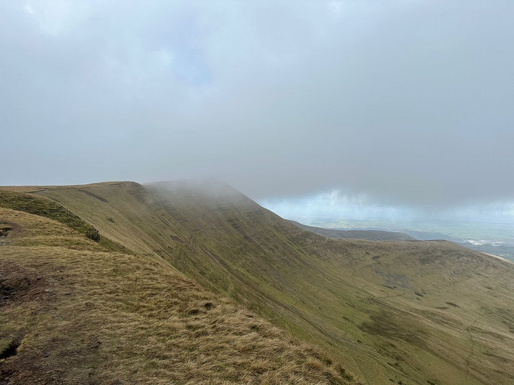 Cloud over Cribyn