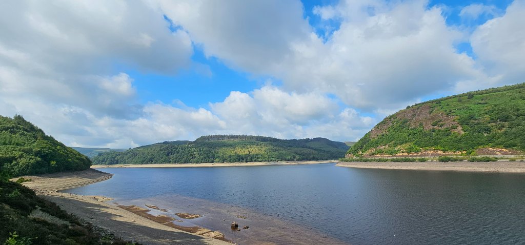 Quick Elan Route — Caban Coch reservoir